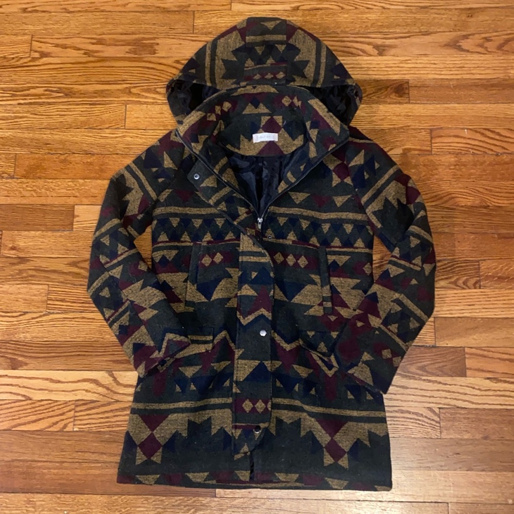 Small Altar’d State Aztec style coat with detachable hood. Zips up and snaps.